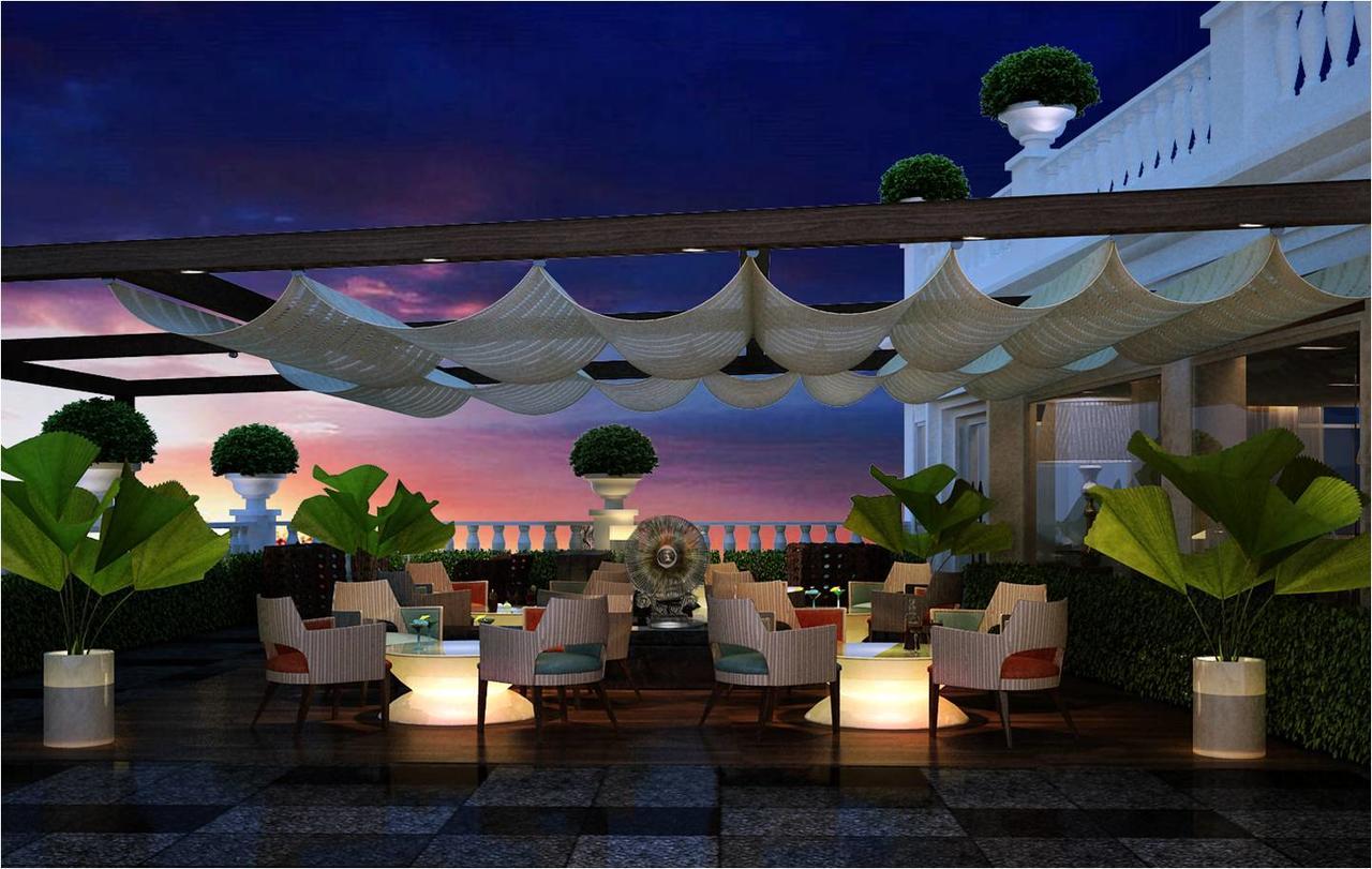 Amanora The Fern Hotels & Club Mundhwa Exterior photo
